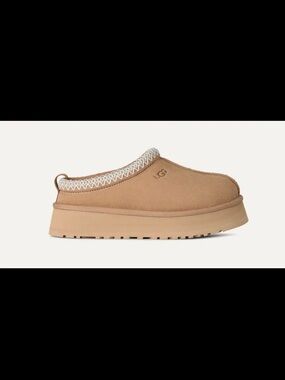 UGG Tazz II, Sand, Size 8